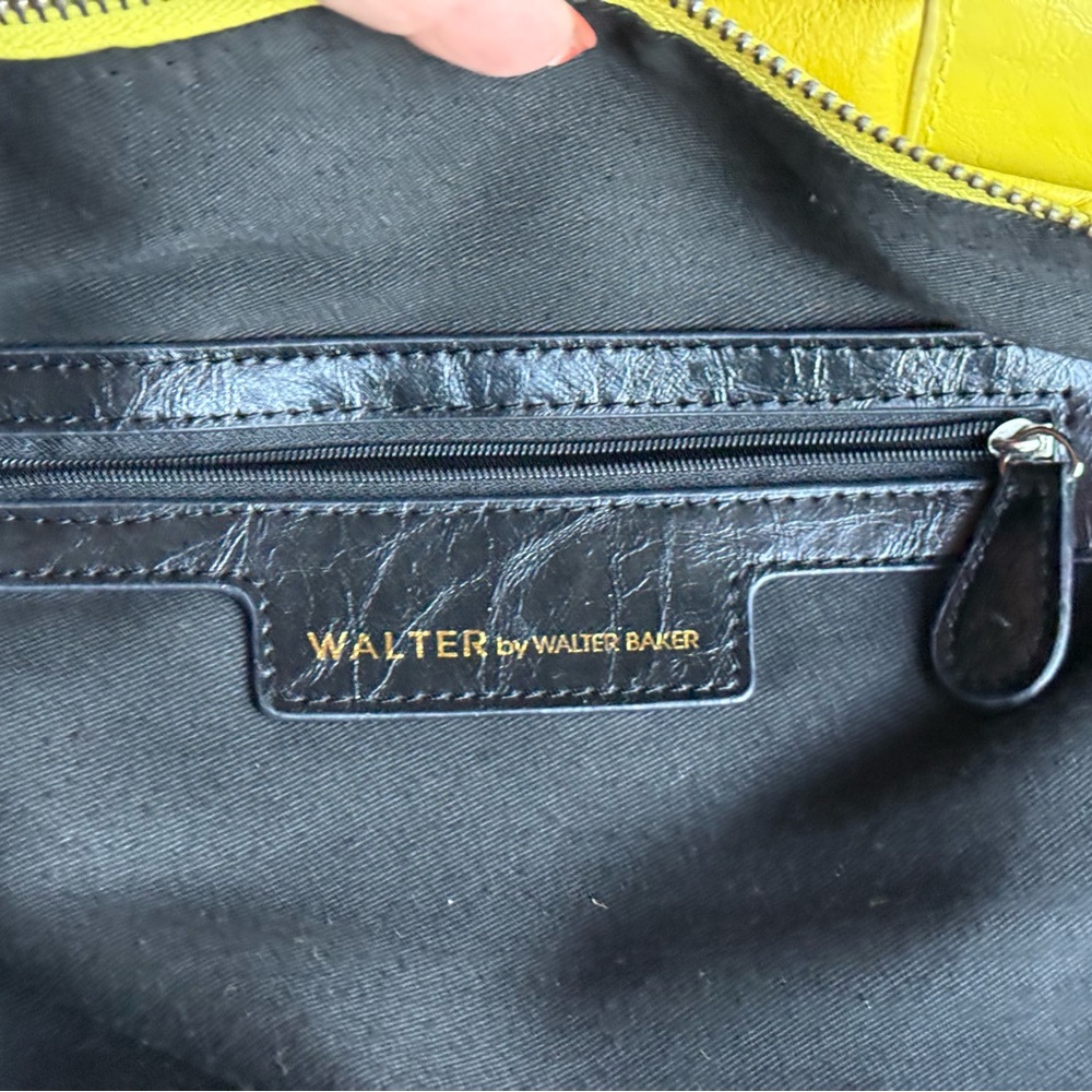 **RARE** Walter Baker Trapunto Yellow Shoulder Bag Leather EUC - Picture 3 of 16